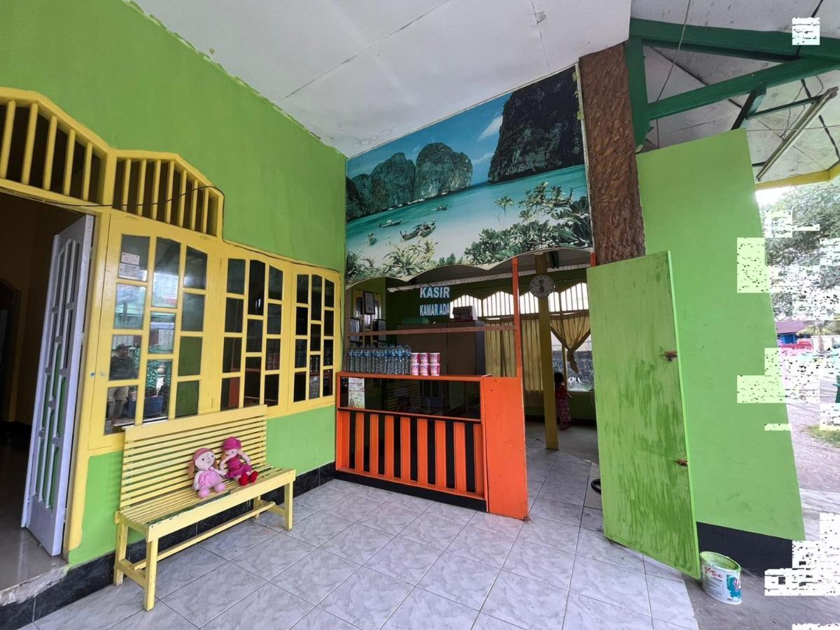 Hotel Malibu Baubau Buitenkant foto